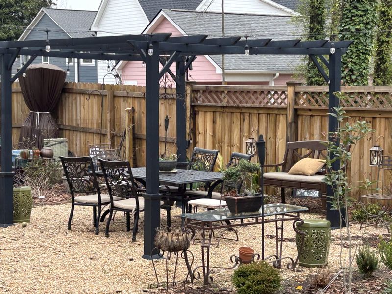 Outdoor Living Spaces Blend More Seamlessly Into Yards