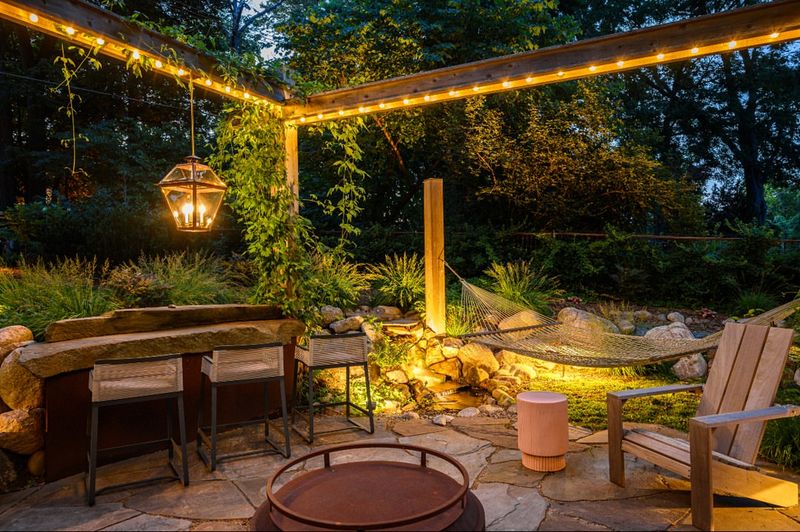Garden Structures With Electrical Or Lighting Features