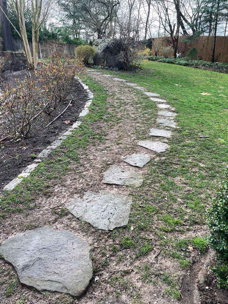 Maintain Garden Pathways And Edges