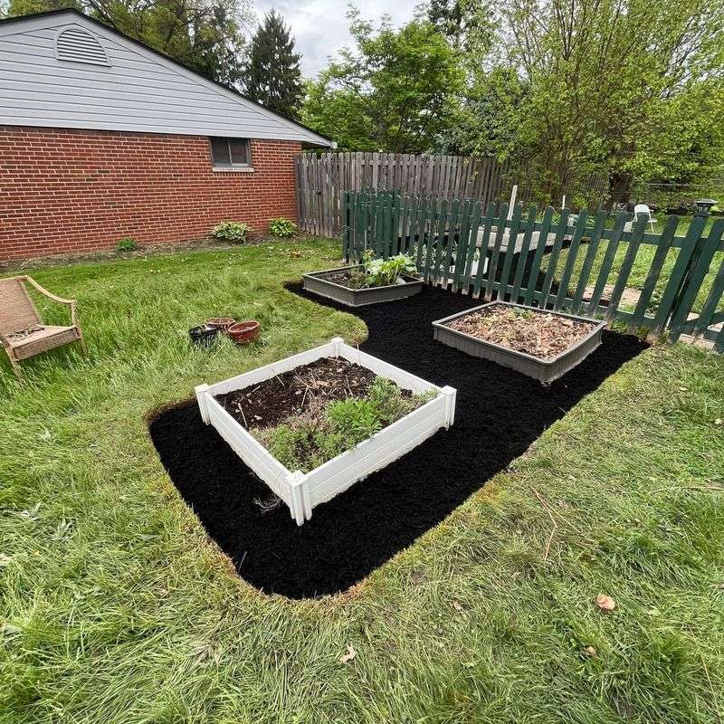Add Mulch To Garden Beds