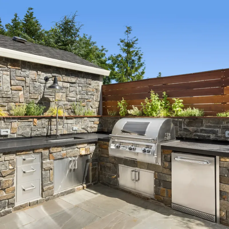 Outdoor Kitchens And Built-In Barbecues