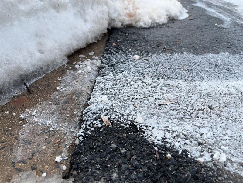 Salt Changes Soil Structure And Reduces Air Flow