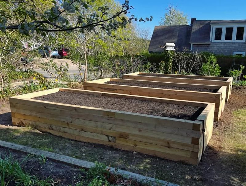 Build Or Repair Raised Garden Beds