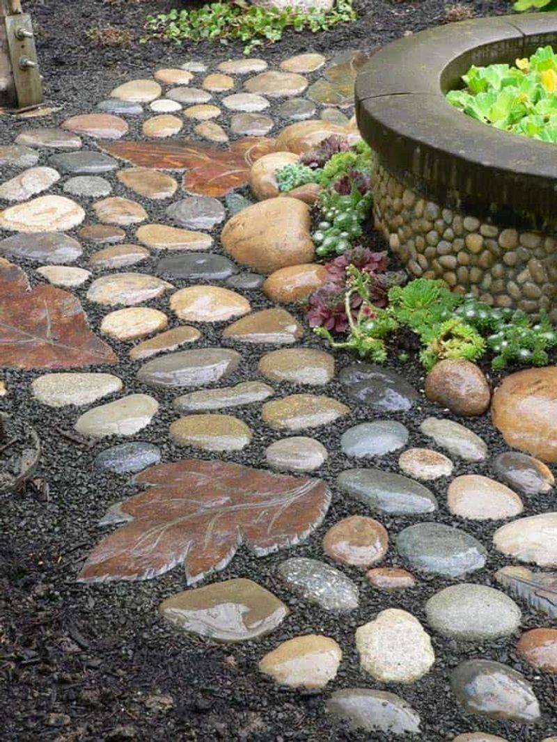 Pebble Mosaic Accents