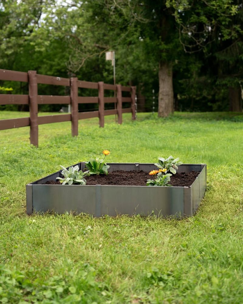 Edge Beds And Redefine Borders Early