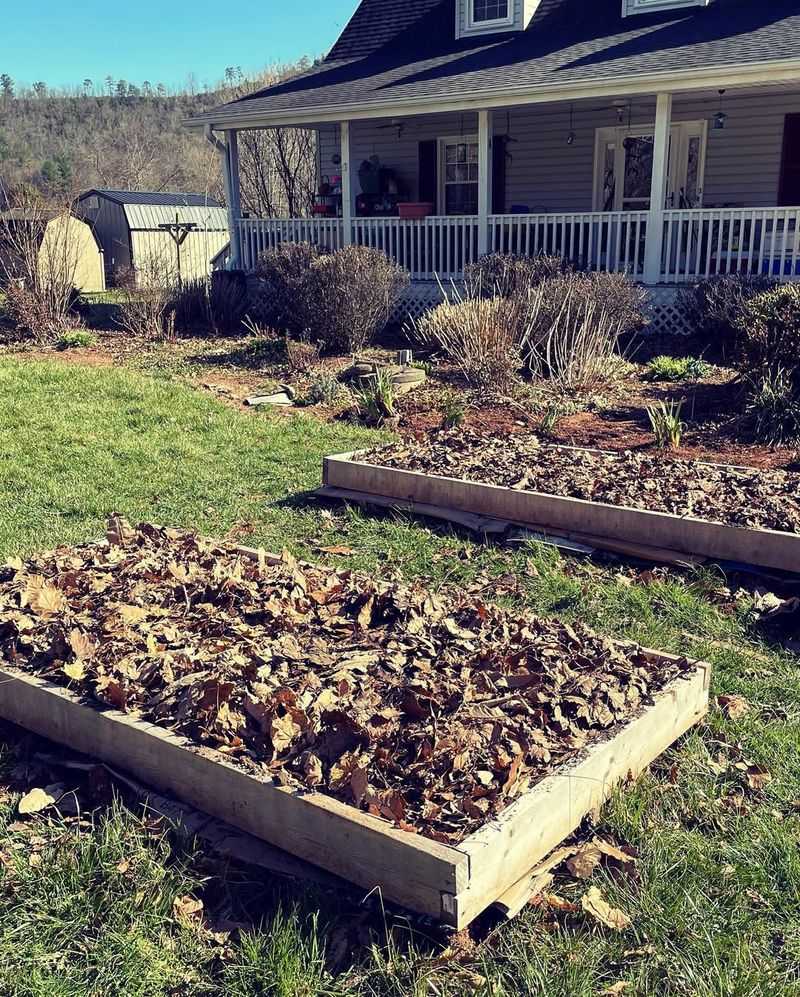 Mulching Garden Beds