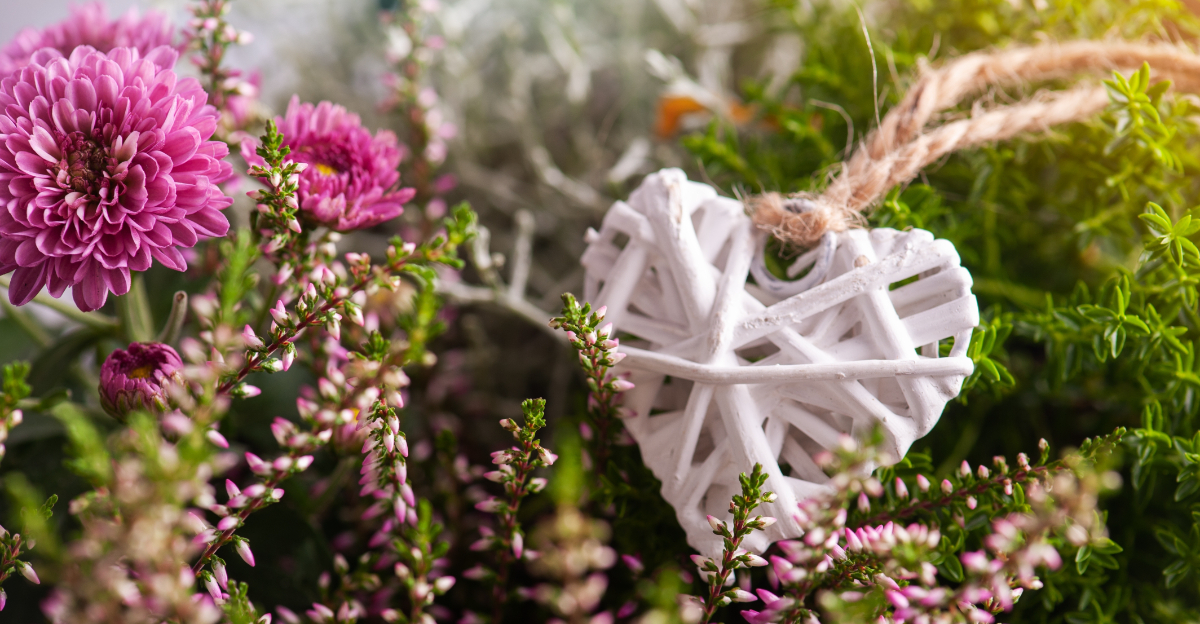 outdoor decor (featured image)