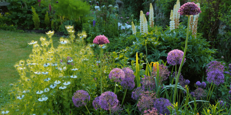 Choose Light And Airy Greenery