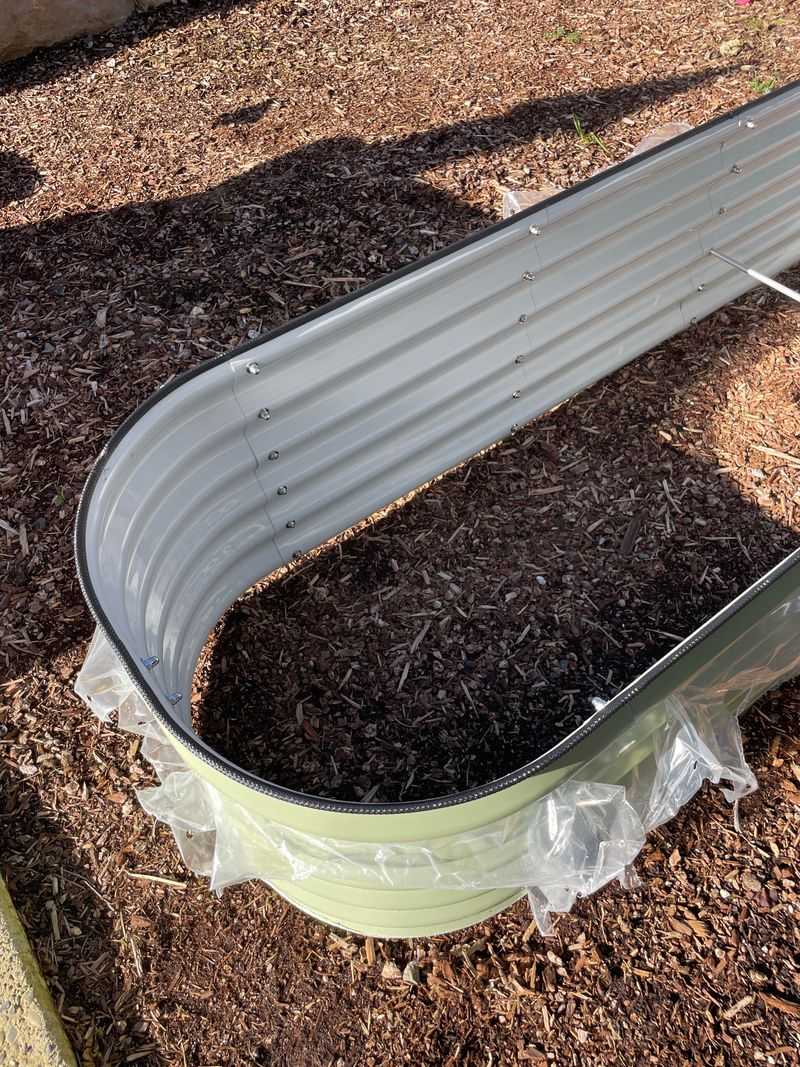 Use Pine Bark Fines To Improve Drainage In Heavy Georgia Soil