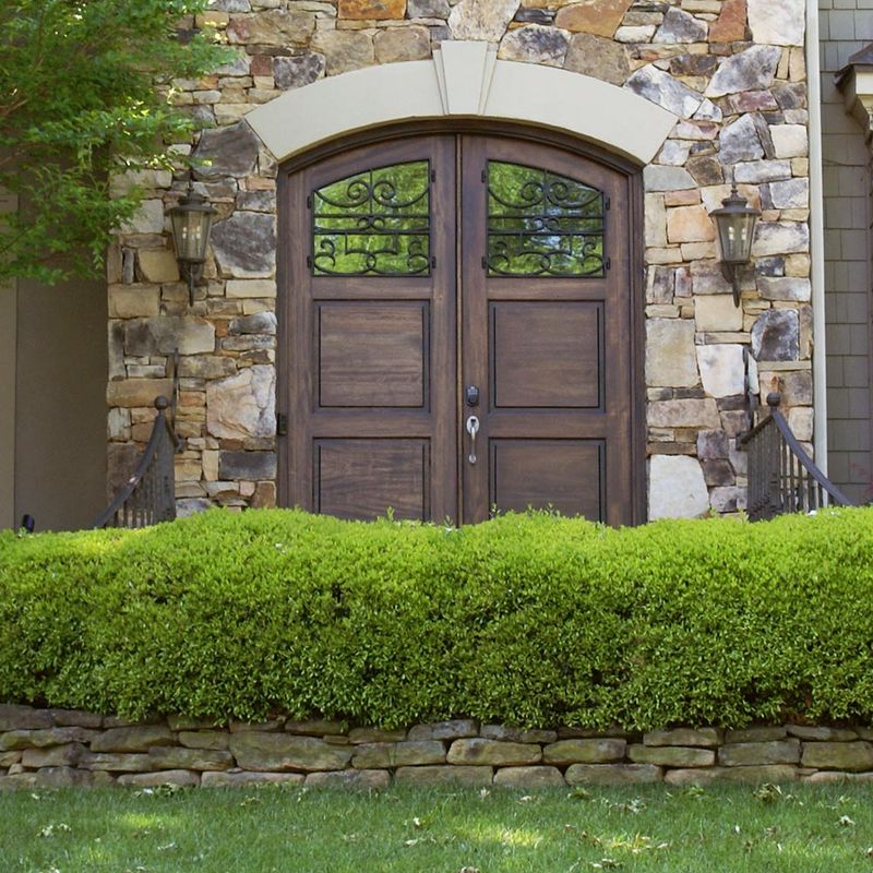 Perfect Formal Appearance Boosts Curb Appeal Instantly