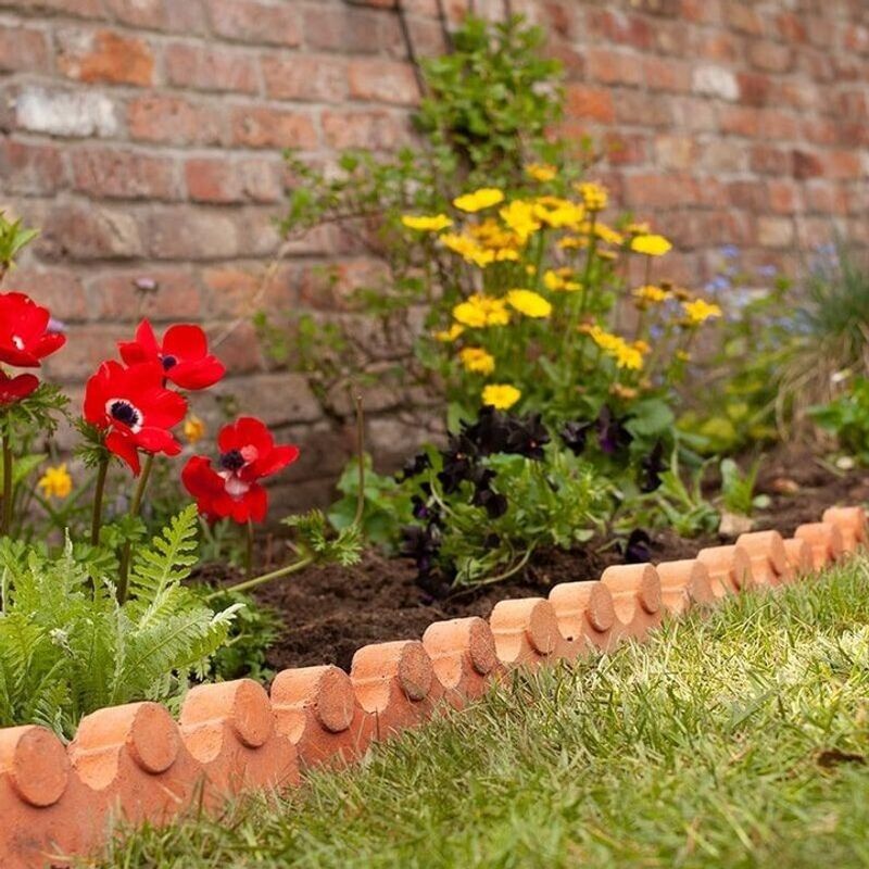 Brick Edging For Classic Charm