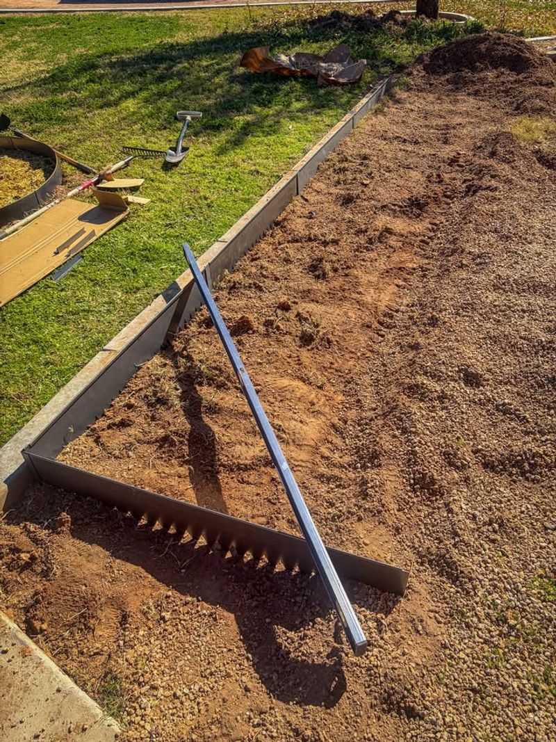 Improve Drainage In Heavy Or Compacted Desert Soil