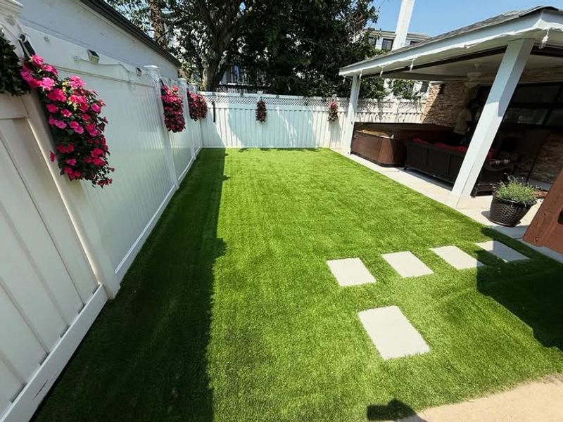 Chemical Lawn Treatments Wipe Out Insects Birds Rely On