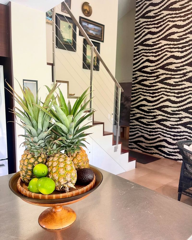 Where Pineapples Quietly Show Up In Florida Homes