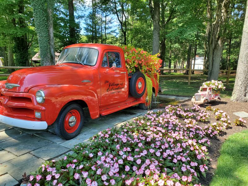 The Garden That Feels Almost Unreal