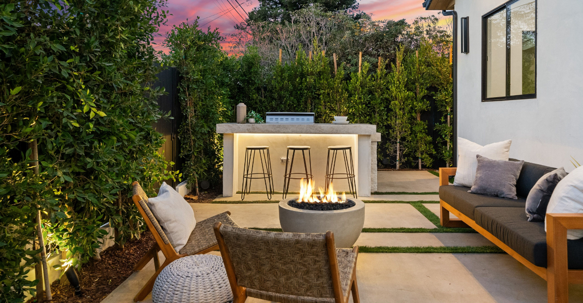 backyard (featured image)