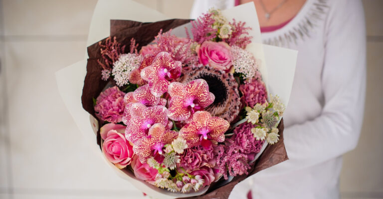 oversized blooms bouquet
