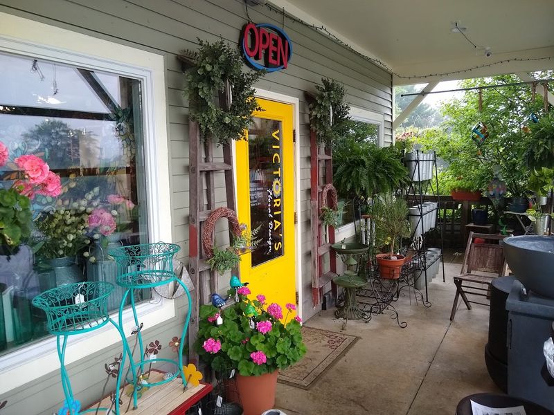 Victoria's Floral Design & Gifts