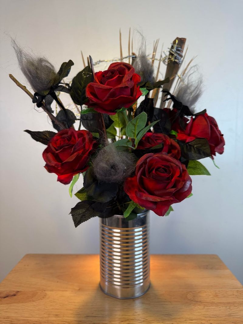 Repurposed Tins That Bring A Tin-Tastic Touch