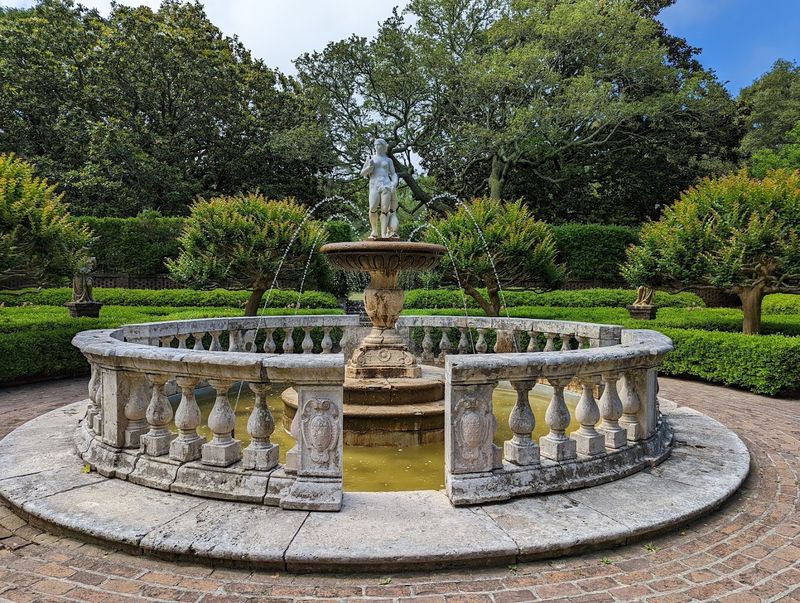 A Peaceful, Accessible Stroll Through Nature