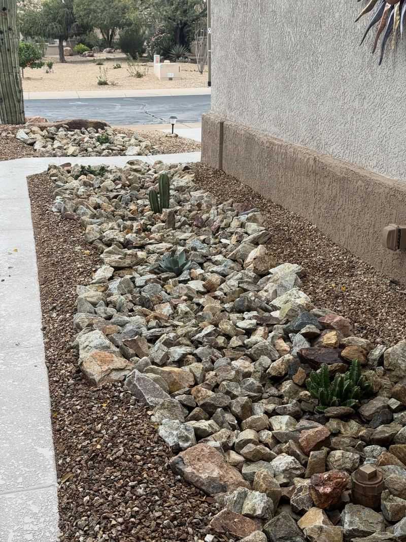 Build A Narrow Gravel Patio That Reflects Less Heat