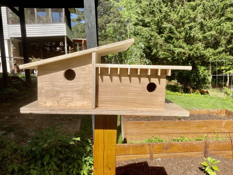 Modern Minimalist Birdhouse For Clean Landscapes