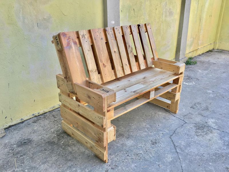 Garden Bench With Rustic Backyard Appeal