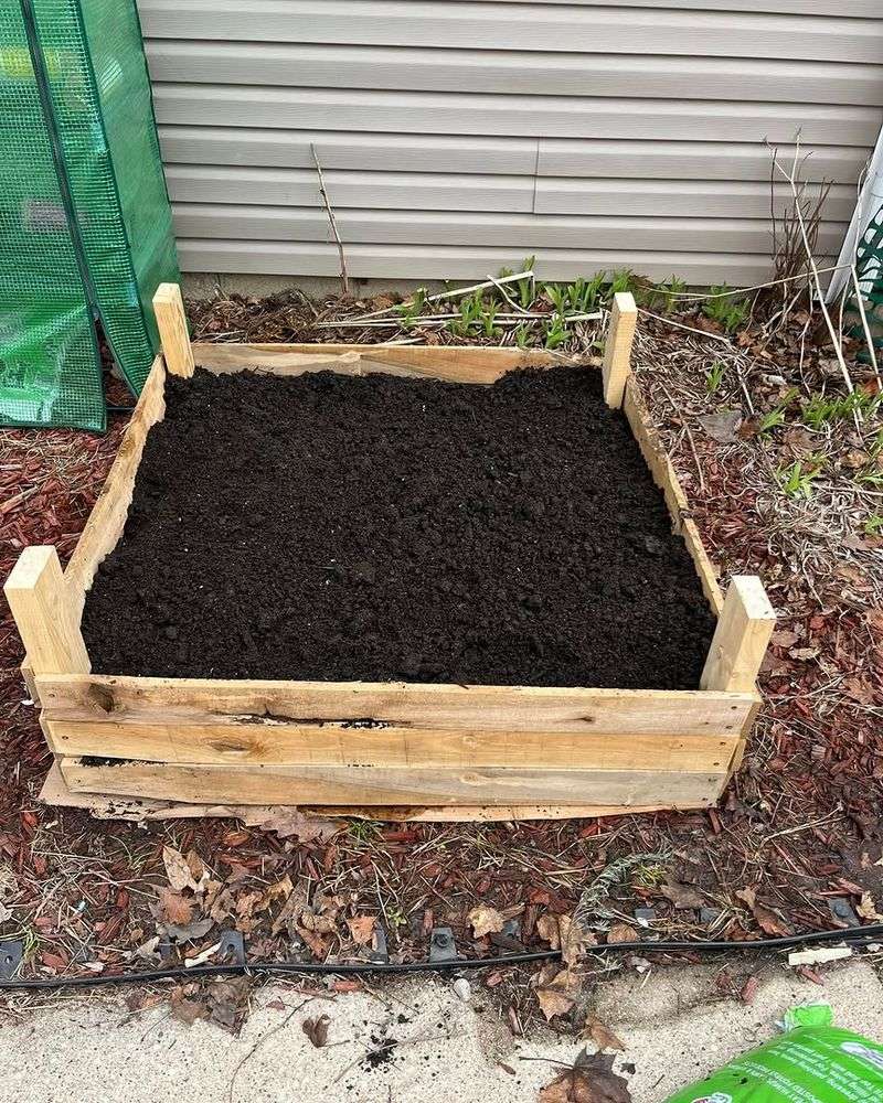 They May Temporarily Tie Up Nitrogen