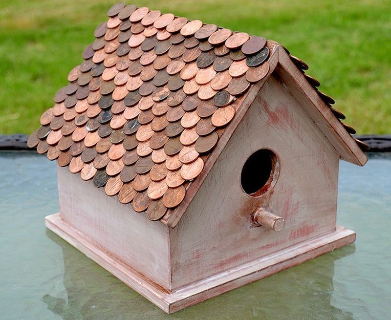 Penny Roof Birdhouse Adds A Decorative Touch