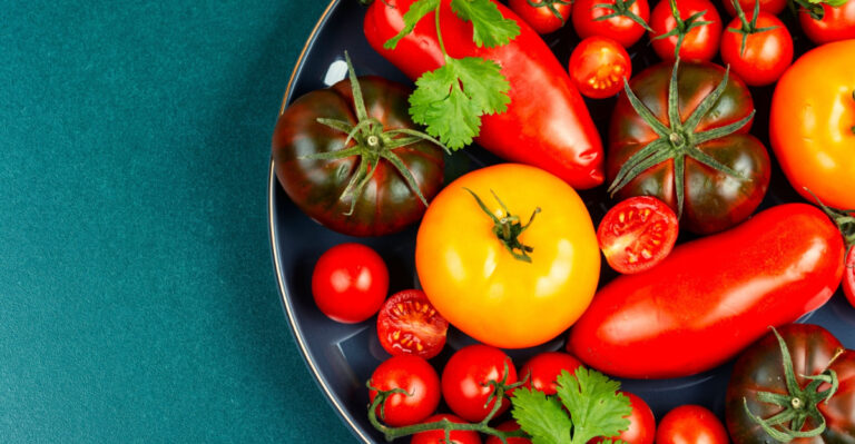 9 Tomato Varieties Worth Growing In Maine’s Short Summer Season