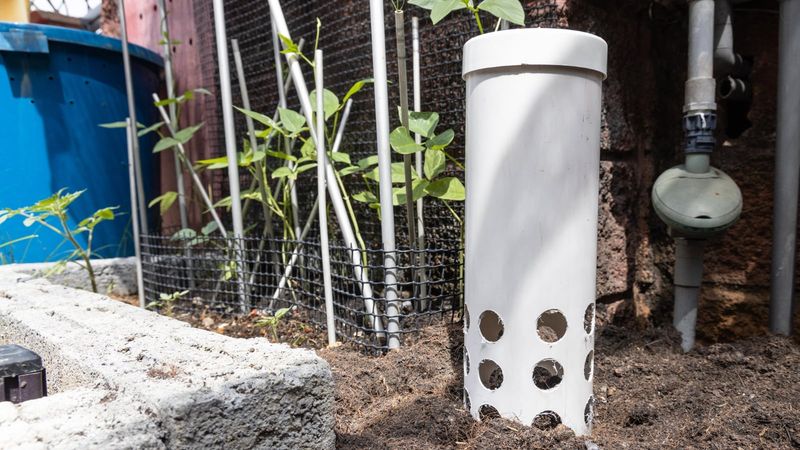 A Simple Pipe And Lid Are Enough To Get Started