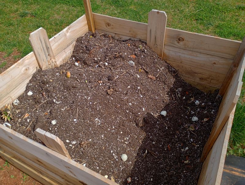 Blend It Into Raised Beds Blend It Into Raised Beds