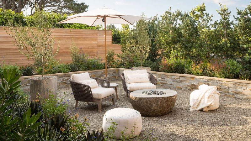 Create A Small Seating Nook As The Main Destination