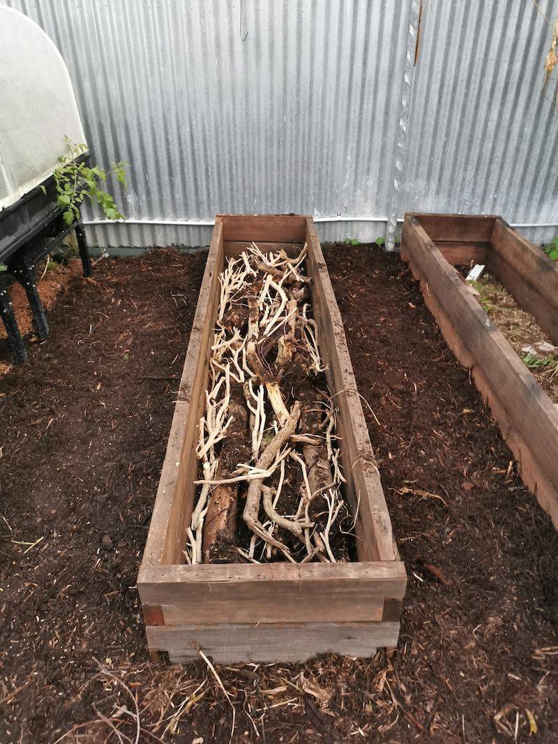 Fill Deep Beds In Layers With Clean Bulky Materials Fill Deep Beds In Layers With Clean Bulky Materials