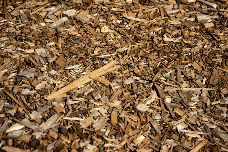 Inconsistent Mulching Creates Bigger Moisture Swings Than Expected