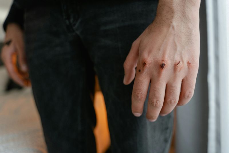 Repeat Cuts Create Knobby Knuckles Repeat Cuts Create Knobby Knuckles