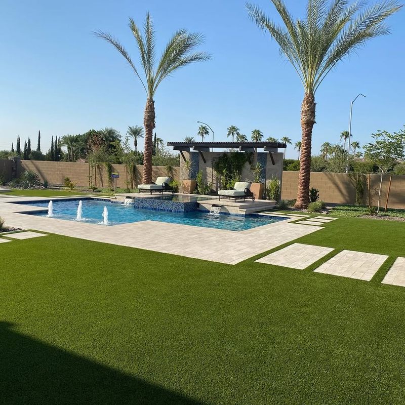 Arizona Landscapers Are Warning Homeowners About Artificial Turf In The Summer, Here's Why Arizona Landscapers Are Warning Homeowners About Artificial Turf In The Summer, Here's Why