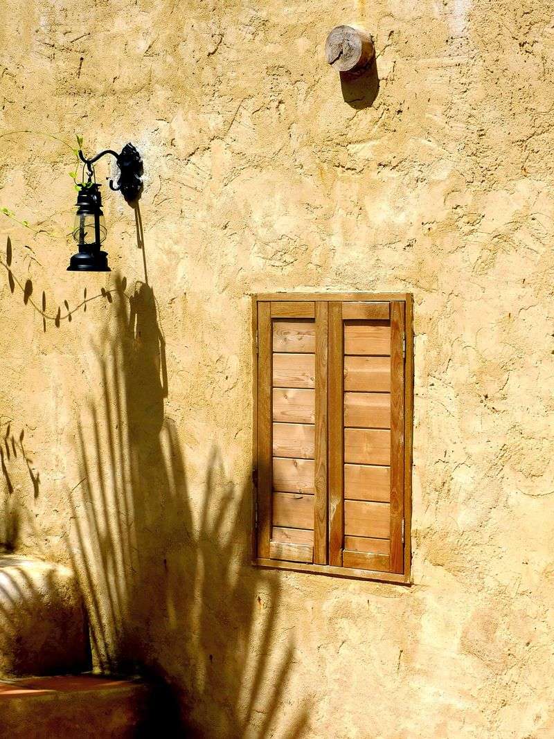 Attraction To Light And Warm Exterior Surfaces Attraction To Light And Warm Exterior Surfaces