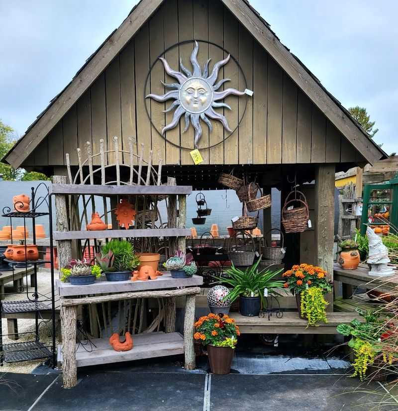 Baker's Village Garden Center And Gift Shoppe 