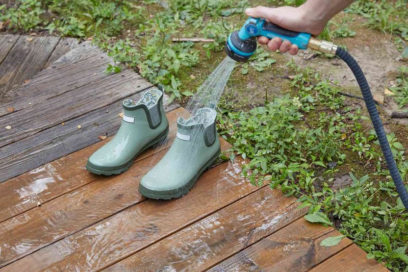 Clean Tools Shoes And Clothing Afterward Clean Tools Shoes And Clothing Afterward
