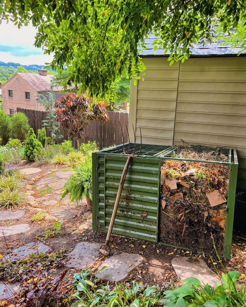 Compost And Garbage Odors Compost And Garbage Odors