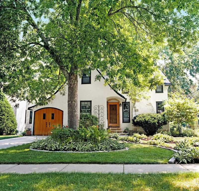 Creating Shade Without Crowding The House Creating Shade Without Crowding The House