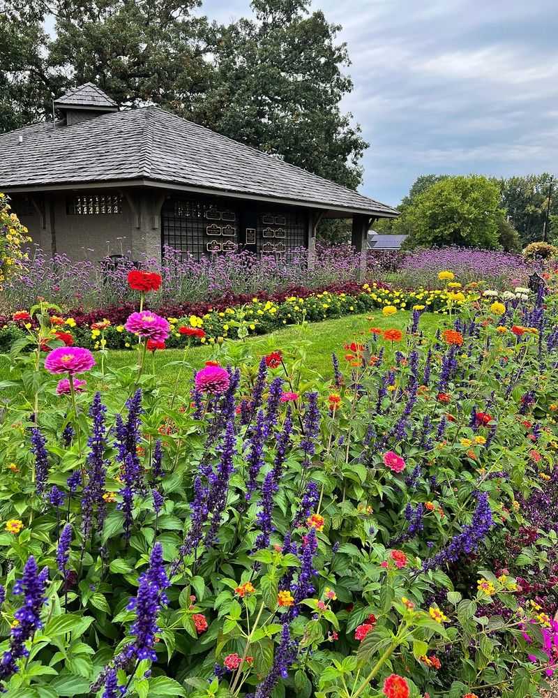 Munsinger & Clemens Gardens, St. Cloud Munsinger & Clemens Gardens, St. Cloud
