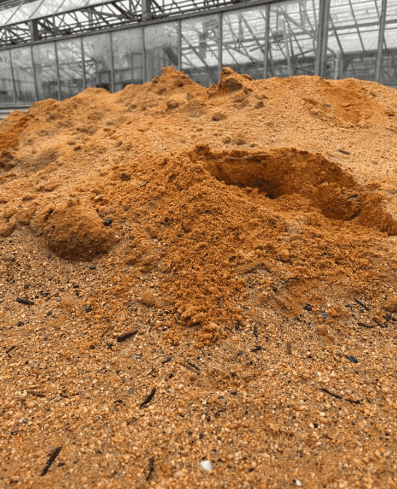 Peat Alone Does Not Build Lasting Clay Structure