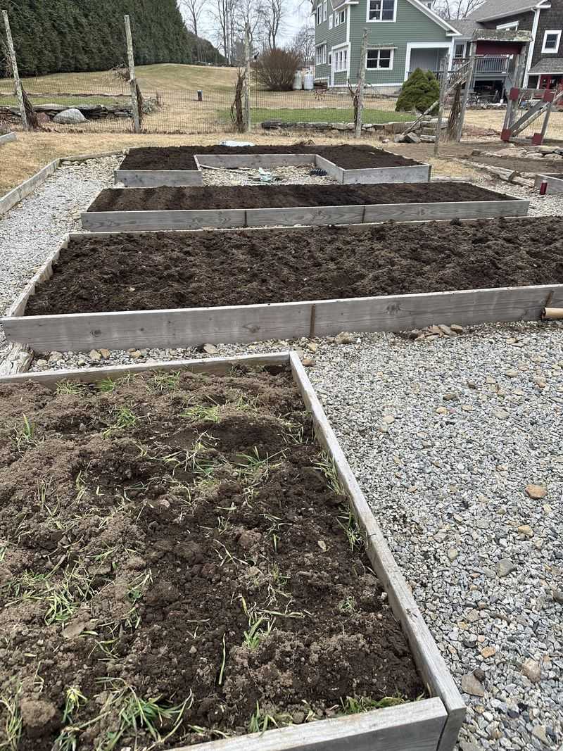 Raised Beds Over Clay Give You Drainage Control Raised Beds Over Clay Give You Drainage Control
