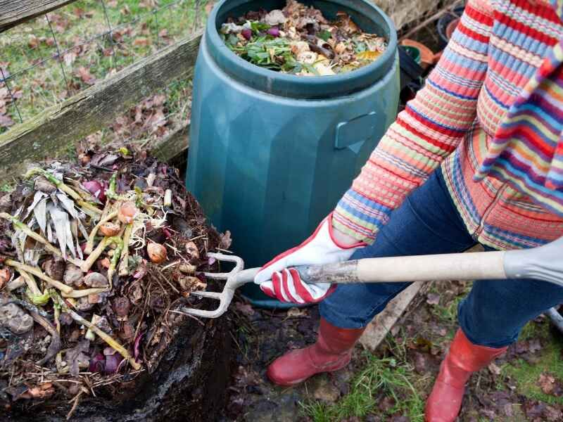 Turn Compost Less Often During Extreme Heat Turn Compost Less Often During Extreme Heat