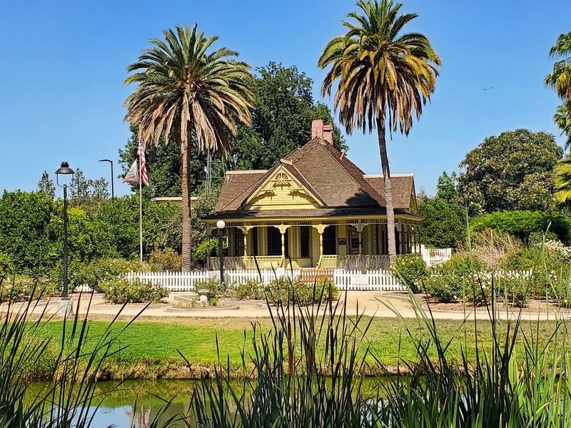 Cal State Fullerton’s Arboretum Hides A Lush Orange County Retreat