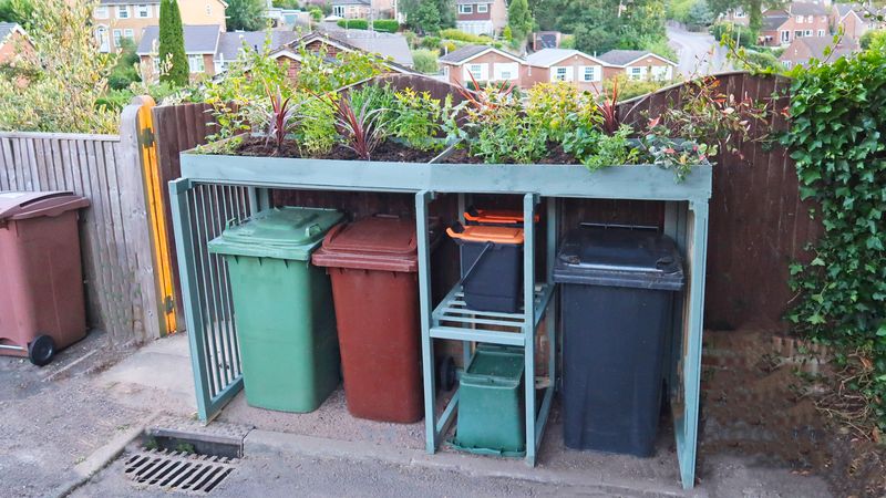 Covered Trash Matters Near The Entry
