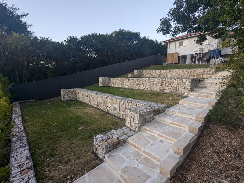 Create Terraces With Natural Stone Or Timber