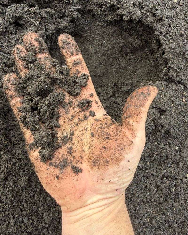Inorganic Clay Breakers Sold As Miracle Products Inorganic Clay Breakers Sold As Miracle Products